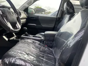 Toyota Tacoma TRD Off Road Double Cab 6' Bed V6 AT 2023 White