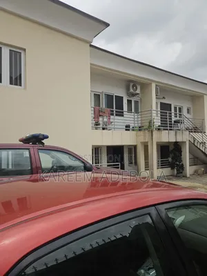 2bdrm Block of Flats in Kudeti Akora Adeniyi for rent