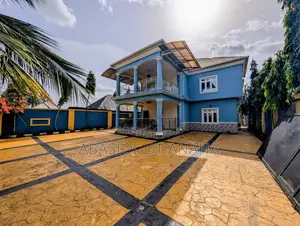 4bdrm Duplex in Udo Udoma, Uyo for rent