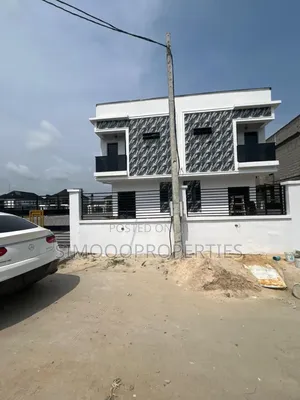 4bdrm Duplex in Beachwood, Bogije for sale