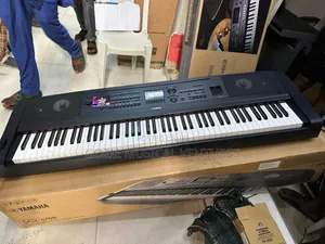 Complete 88 Key's Yamaha Keyboard DGX 670b