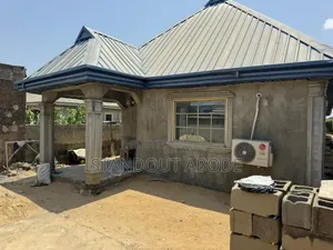 2bdrm Block of Flats in Serene Environment, Igbogbo for sale
