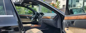 Mercedes-Benz E350 Base 4Matic Sedan AWD (3.5L 6cyl 7A) 2013 Black