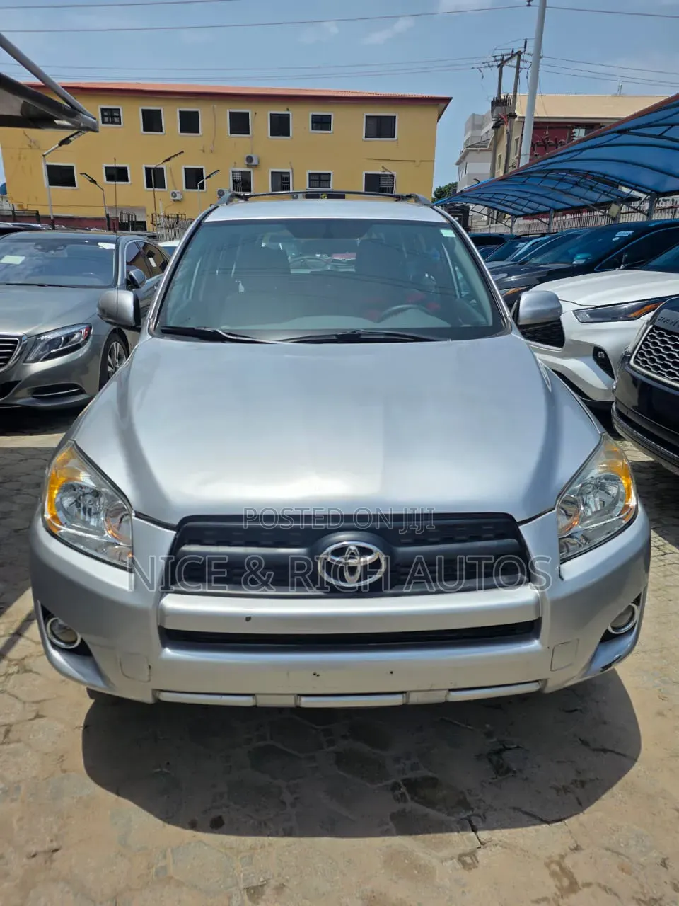 Toyota RAV4 2013 Silver