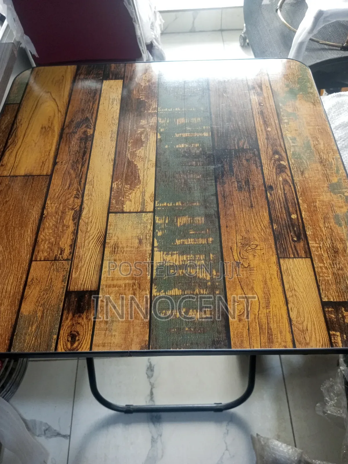 Foldable Table