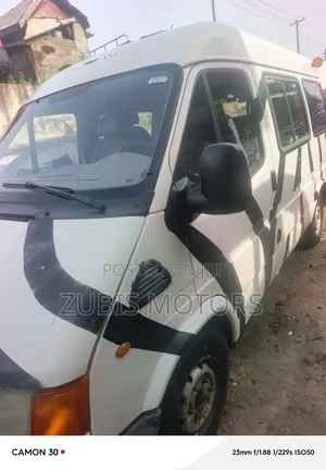 Ford Transit 2000 White