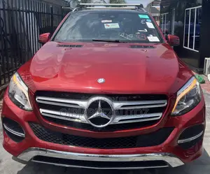 Mercedes-Benz GLE-Class GLE 350 2017 Red