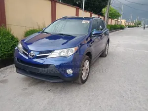 Toyota RAV4 Limited 4dr SUV (2.5L 4cyl 6A) 2014 Blue