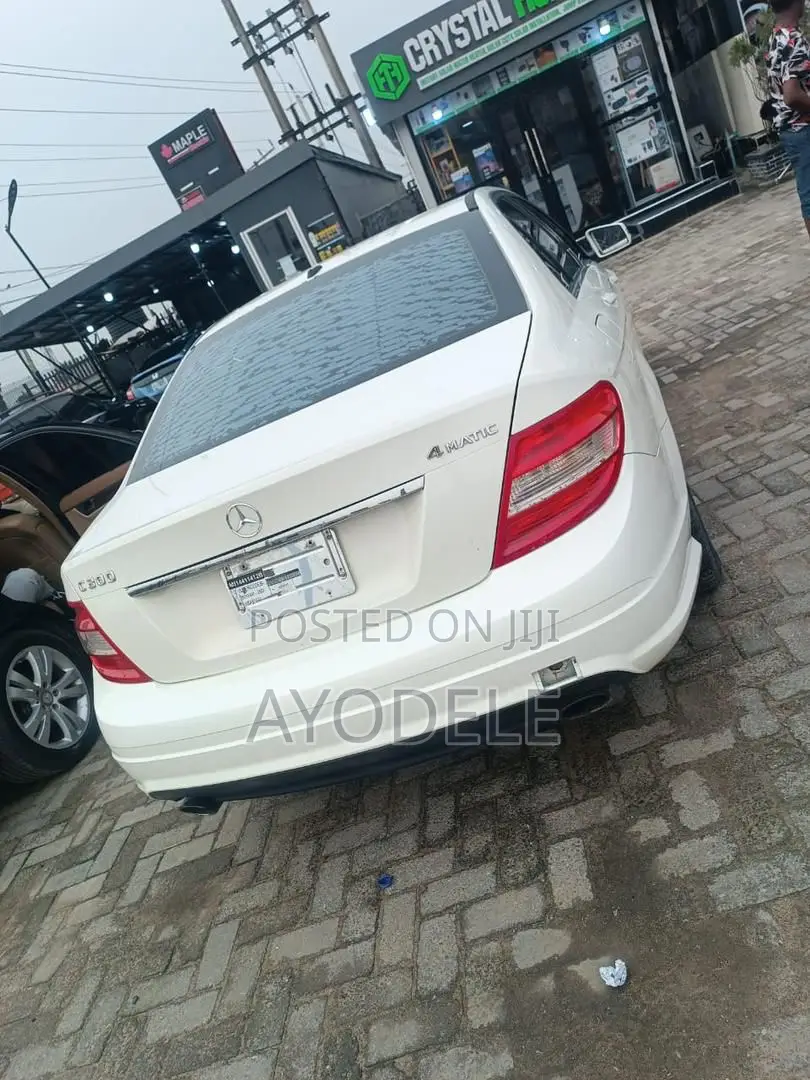 Mercedes-Benz C300 2010 White