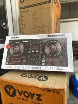 Numark Mixtrack Platinum Fx Controller