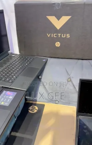 New Laptop 32GB SSD 1T