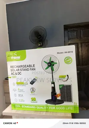 Iwin 18-Inch Solar Rechargeable Standing Fan Iw-8918