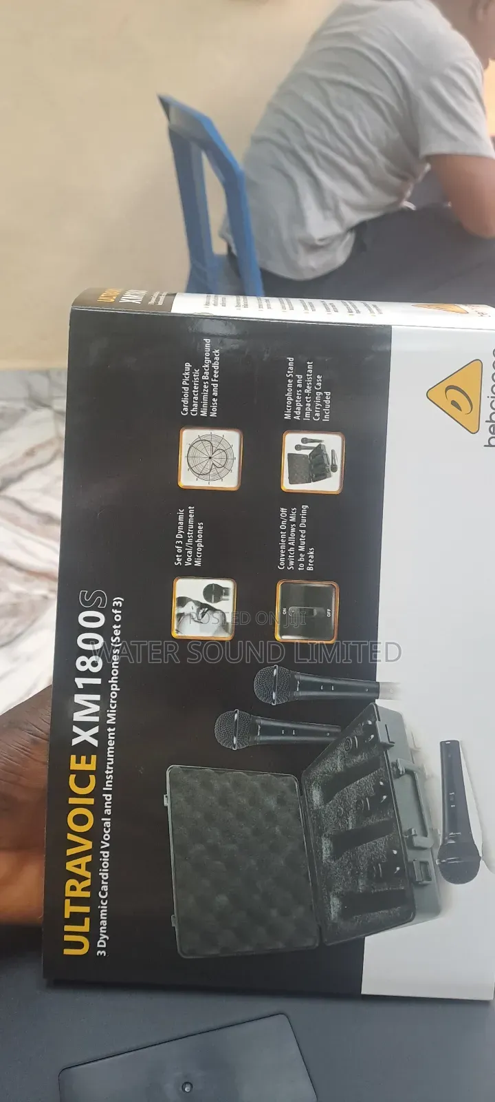 Behringer Ultravoice Xm1800s