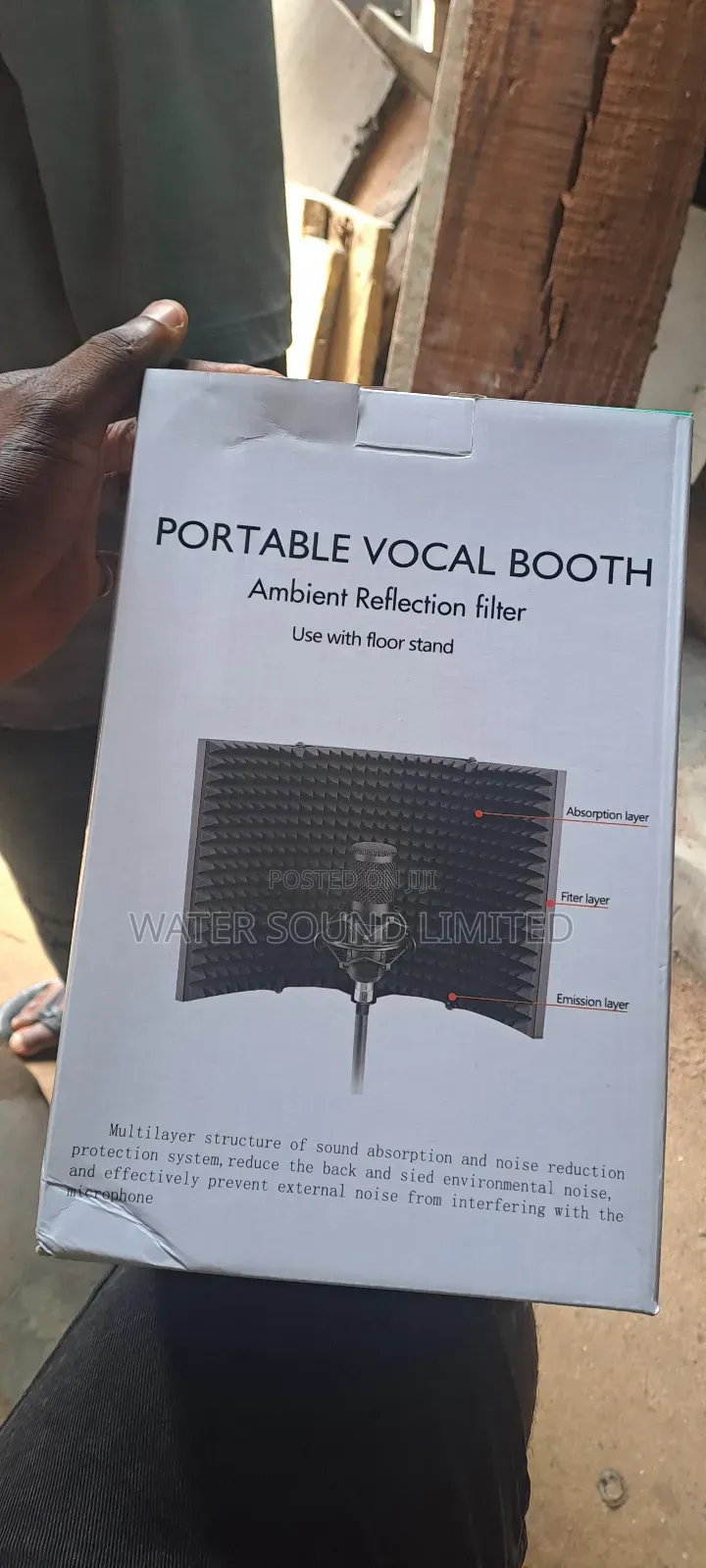 Portable Vocal Booth Ambient Reflection
