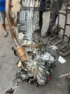 Mercedes Benz 276 Engine,166 Engine and 204 GLK 2013