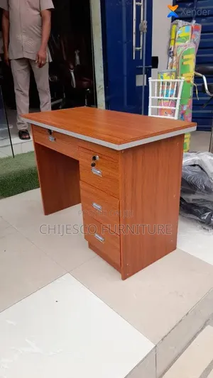 High Quality Metal Secretary Table
