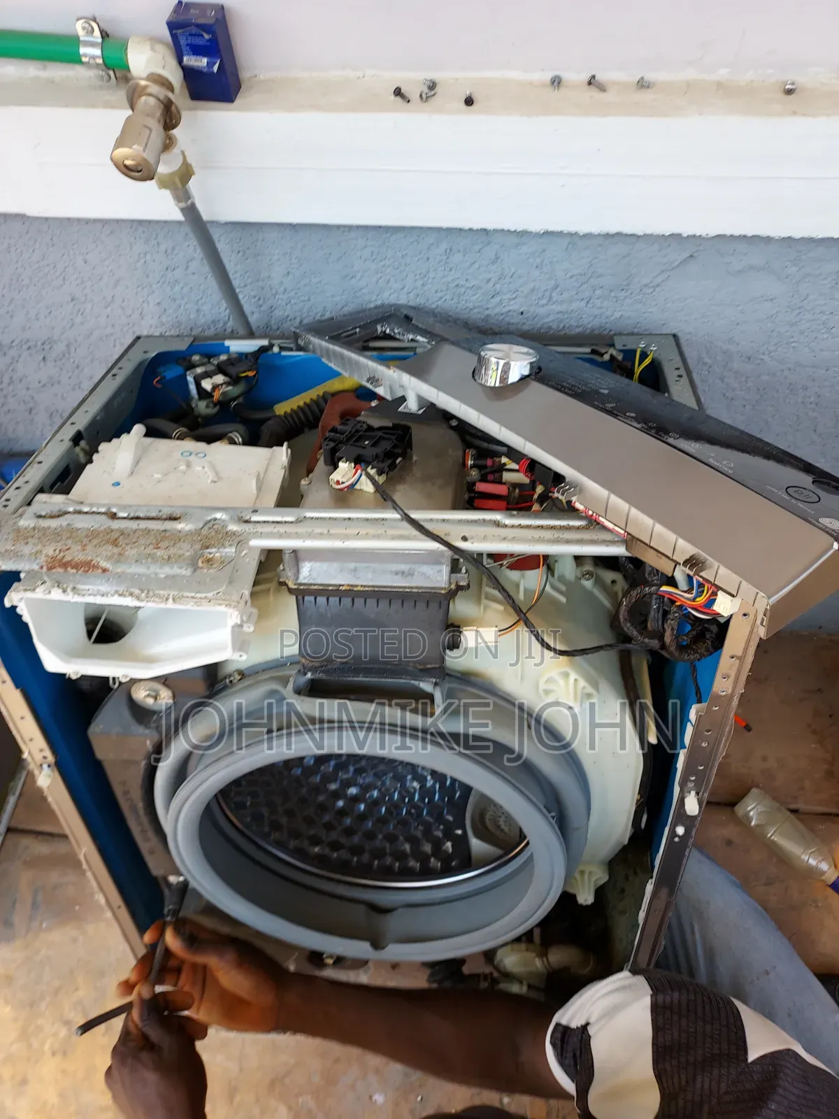 Reliable and Experienced Washing Machines Technician