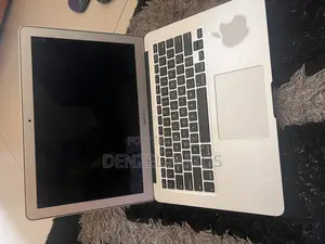 Laptop Apple MacBook Air 2015 8GB Intel Core i5 SSD 256GB
