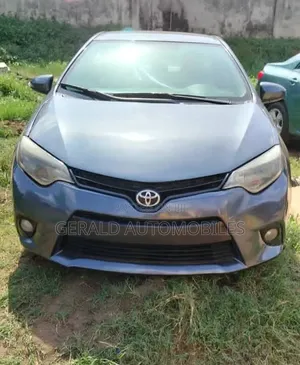 Toyota Corolla LE 4dr Sedan (1.8L 4cyl CVT) 2015 Gray