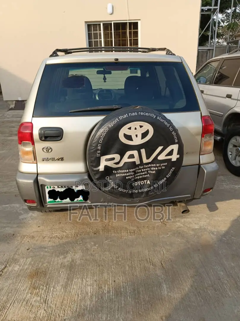 Toyota RAV4 2002 Beige