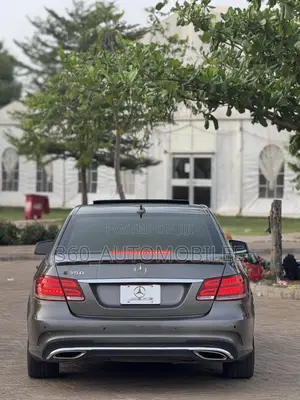 Mercedes-Benz E350 Base BlueTec Sedan  RWD (3.0L 6cyl 7A) 2013 Gray