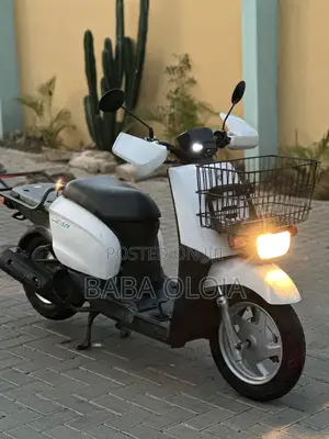 Yamaha Gear 2019 White