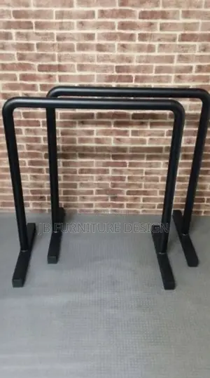 Freestanding Dip Bars