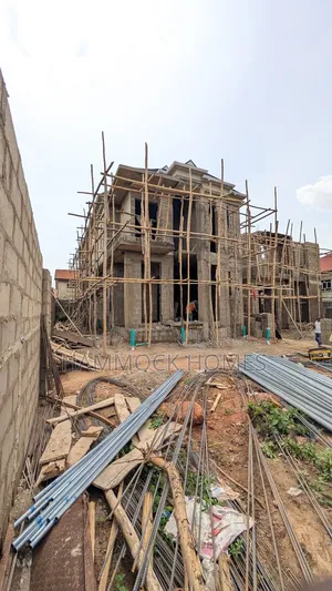 4bdrm Duplex in Okebadan, Akobo for sale