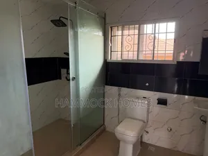 3bdrm Duplex in Okebadan Estate, Akobo for rent