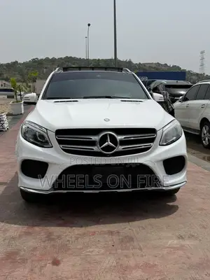 Mercedes-Benz GLE-Class GLE 400 4MATIC 2017 White
