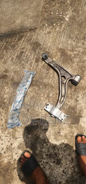 Gle350 2017 Suspension Arm