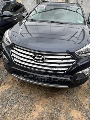 Hyundai Santa Fe 2017 Gray