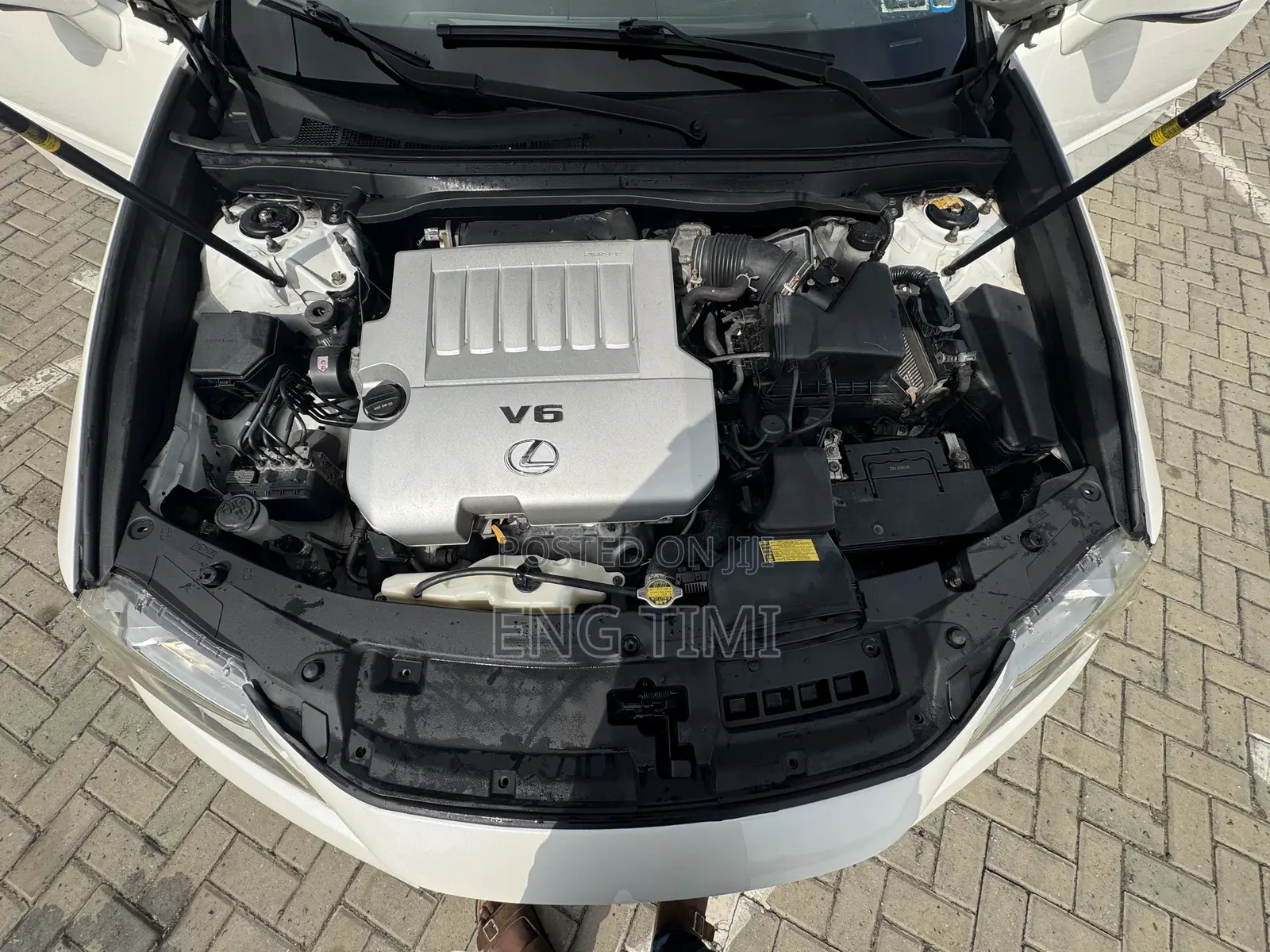 Lexus ES 2013 White