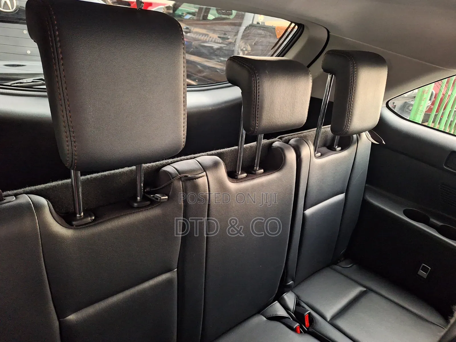 Toyota Highlander XLE 4x4 V6 (3.5L 6cyl 8A) 2018 White