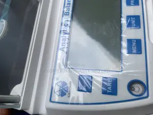 Analytical Balance 3-Decimal