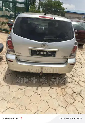 Toyota Corolla Verso 2008 Silver