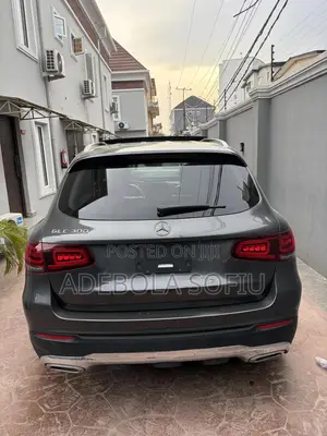 Mercedes-Benz GLC-Class 2020 Brown