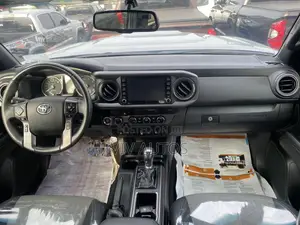 Toyota Tacoma 2022 Gray