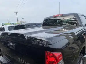 Toyota Tundra 2017 Black