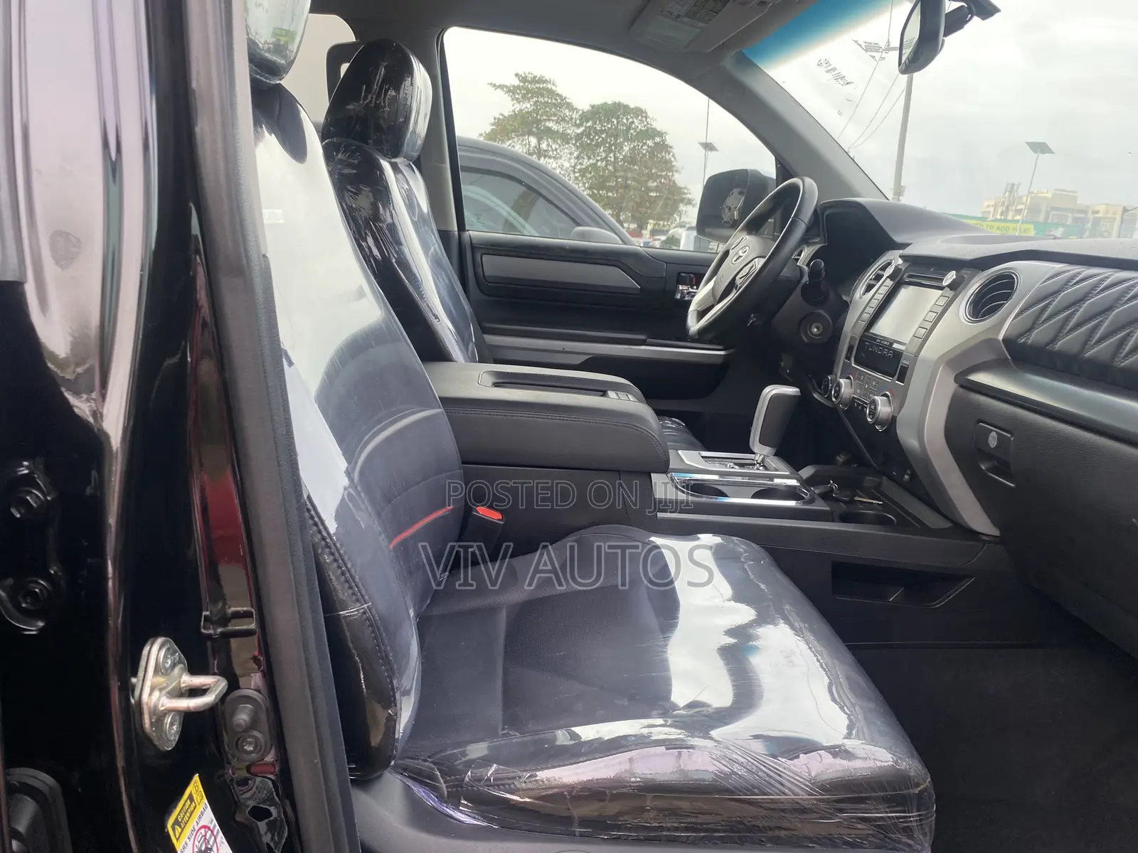 Toyota Tundra 2017 Black