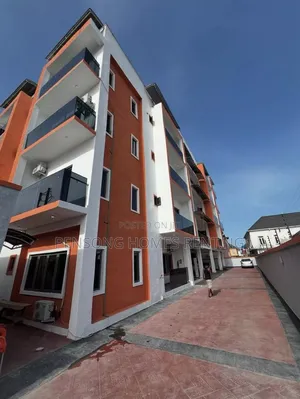 3bdrm Apartment in Ologolo, Lekki Expressway for rent