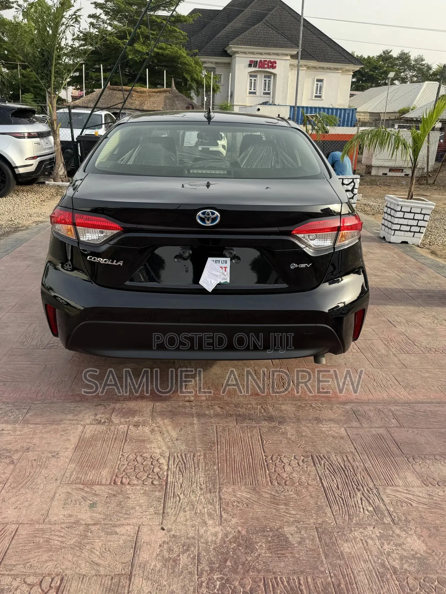 Toyota Corolla Hybrid SE 2025 Black