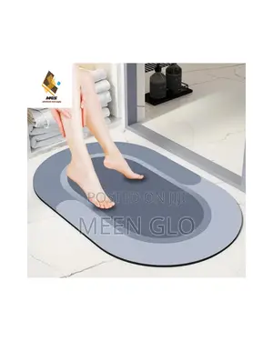 Absorbent, Non-Slip Velvet Bath Mat