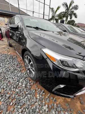 Toyota Avalon 2016 Black