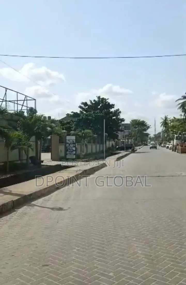 4093sqm Land in Ikeja Gra