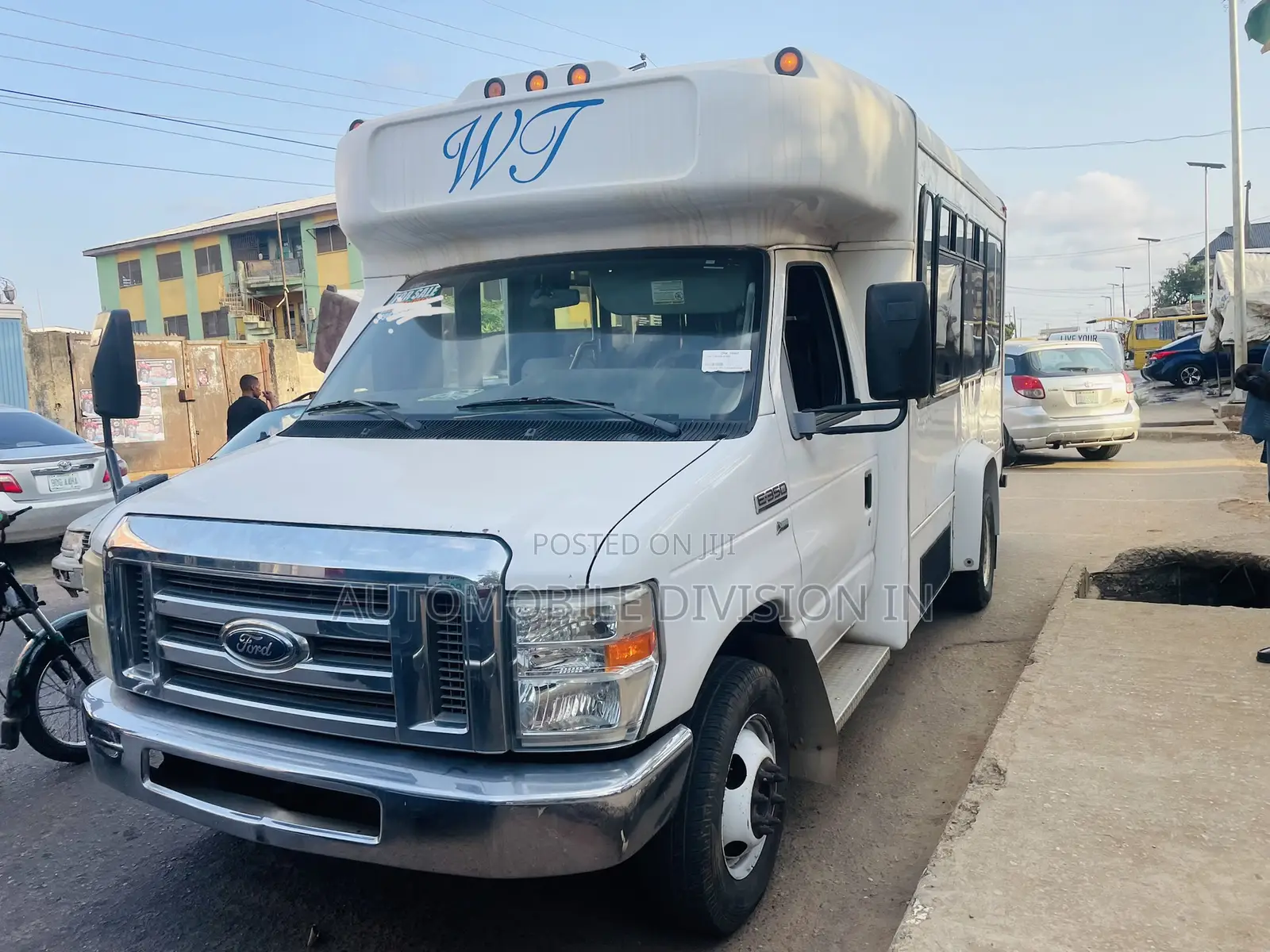 Ford E350 2012 White