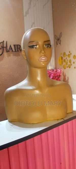 Brand New Mannequin