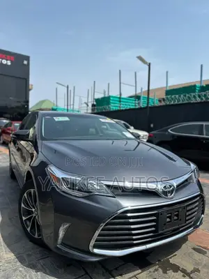 Toyota Avalon XLE FWDSedan (3.6L 6cyl 6A) 2016 Gray