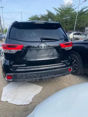 Toyota Highlander 2016 Black
