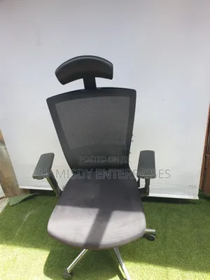 Black Office Chair With Headrest